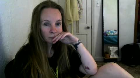 Mila online show from 12, 7, 2026