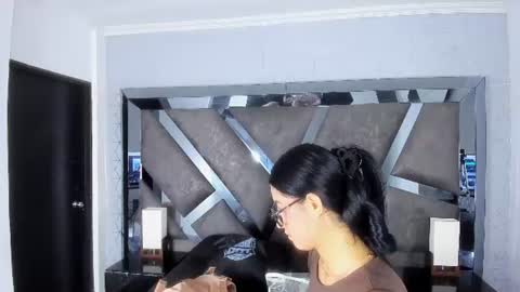 Snapshot of milawink chatting on 15, 6, 2026 Milawink online show from 15, 6, 2026