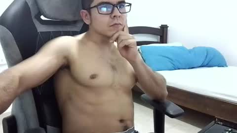 Snapshot of milcaritas3 chatting on 12, 6, 2026 milcaritas3 online show from 12, 6, 2026