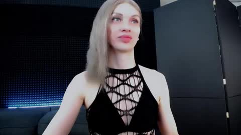 Snapshot of milena_hardy chatting on 20, 9, 2025 Milena Hardy online show from 20, 9, 2025