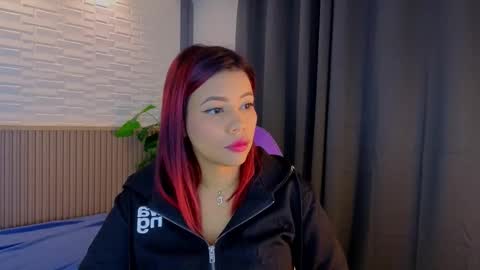 Snapshot of milena_lawson chatting on 7, 10, 2025 milena_lawson online show from 7, 10, 2025