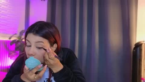 Snapshot of milena_lawson chatting on 15, 12, 2025 milena_lawson online show from 15, 12, 2025