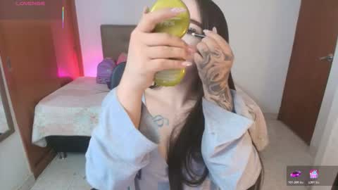 Miley online show from 26, 3, 2026