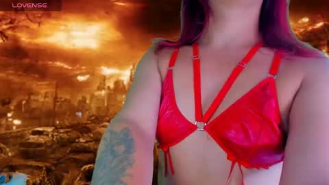 miley_kane online show from 2, 2, 2025