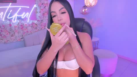 Miley Cruz  IG miley model23 online show from 4, 12, 2024