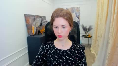 mileygloss online show from 27, 5, 2026