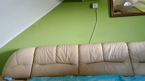 milf44milf online show from 4, 7, 2026
