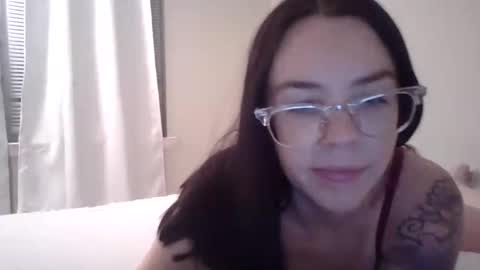 Snapshot of milf4you6 chatting on 16, 12, 2025 milf4you6 online show from 16, 12, 2025