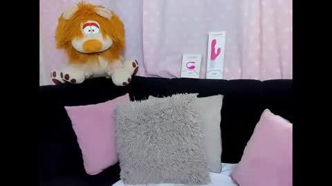 Snapshot of milf_bigass_ chatting on 20, 11, 2025 Antonella online show from 20, 11, 2025