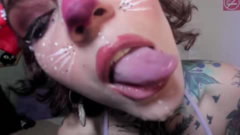 Snapshot of milf_onlyseduction chatting on 27, 12, 2024 Isabella online show from 27, 12, 2024