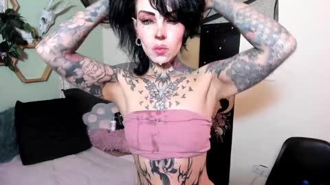 Snapshot of milf_onlyseduction chatting on 15, 10, 2025 Isabella online show from 15, 10, 2025