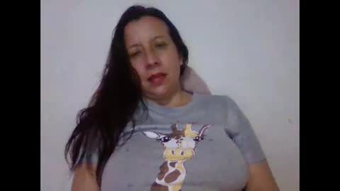 Snapshot of milfevha chatting on 11, 3, 2025 milfevha online show from 11, 3, 2025