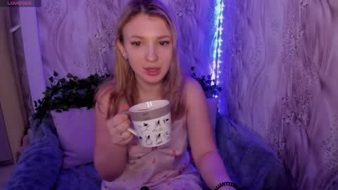 milinafox online show from 4, 4, 2026