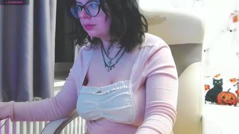 Snapshot of milisasweet chatting on 1, 11, 2025 MilisaSweet online show from 1, 11, 2025