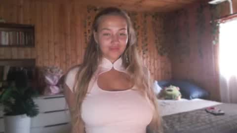 milk_bunny_ online show from 2, 7, 2026
