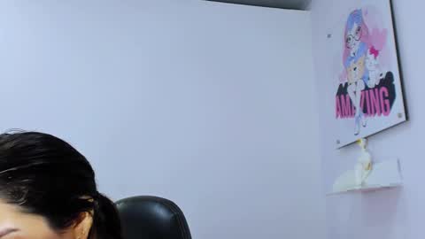 Snapshot of milk_candy16 chatting on 9, 11, 2025 S O F I A online show from 9, 11, 2025