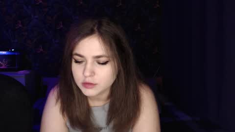 Snapshot of milk_slice chatting on 9, 3, 2025 Stella and Neo online show from 9, 3, 2025