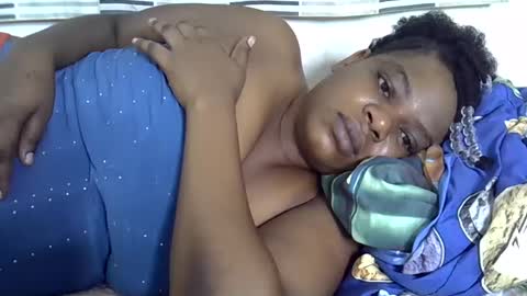 Snapshot of milk_titz chatting on 18, 1, 2025 kinwity online show from 18, 1, 2025