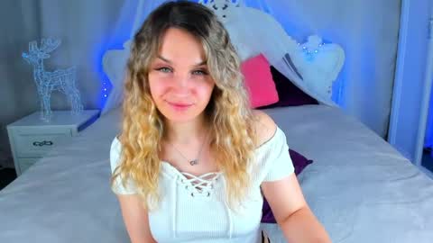 milkablond online show from 16, 3, 2026