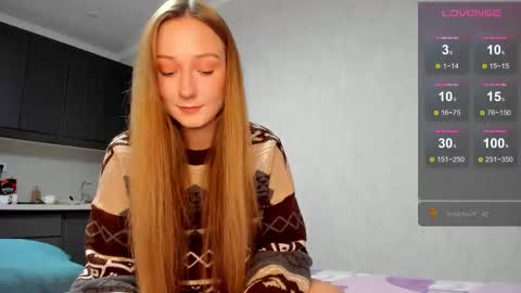 Snapshot of milkaeliza1 chatting on 14, 10, 2025 MilkaLiza online show from 14, 10, 2025