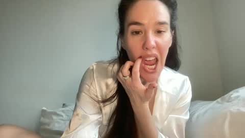 Milk online show from 15, 1, 2025