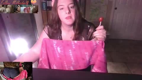 milkedmilf online show from 5, 11, 2025