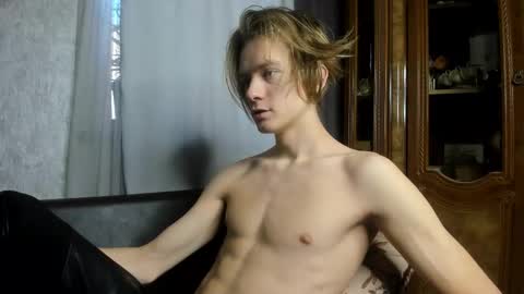 Isaac online show from 22, 11, 2025