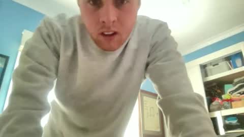 Snapshot of milkplease1234567 chatting on 14, 12, 2025 Milkplease online show from 14, 12, 2025