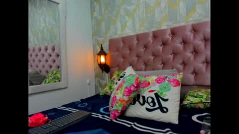 Snapshot of milky_lau_18 chatting on 30, 1, 2025 milky_lau_18 online show from 30, 1, 2025