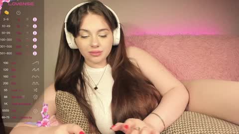 Snapshot of milky_way_show chatting on 1, 12, 2024 Ada online show from 1, 12, 2024