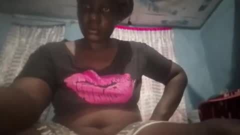 milkyebony254 online show from 12, 9, 2025