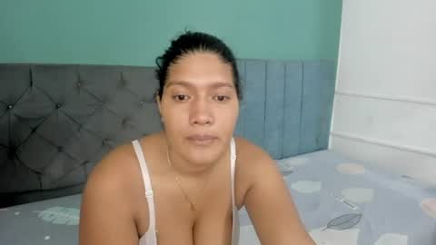 milkylover_22_ online show from 15, 7, 2026