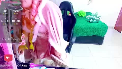 Snapshot of milkysakura chatting on 22, 12, 2024 Abby Lilia online show from 22, 12, 2024
