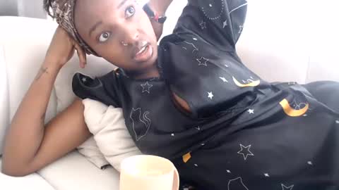 Snapshot of milla_armani chatting on 21, 6, 2026 milla_armani online show from 21, 6, 2026