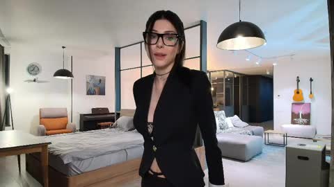 milla bella online show from 23, 2, 2026