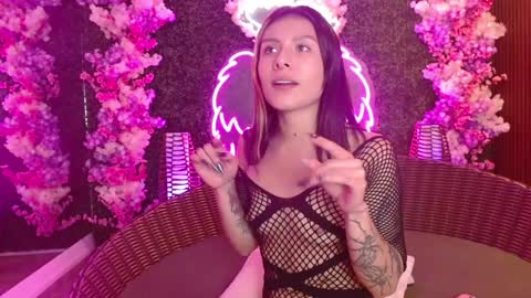 Snapshot of milla_davis chatting on 27, 12, 2024 MILLA online show from 27, 12, 2024