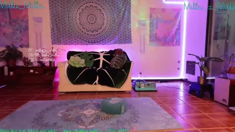 milla_milla online show from 17, 12, 2024