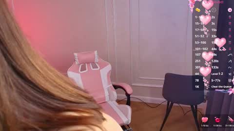 millaa_bella online show from 10, 4, 2026