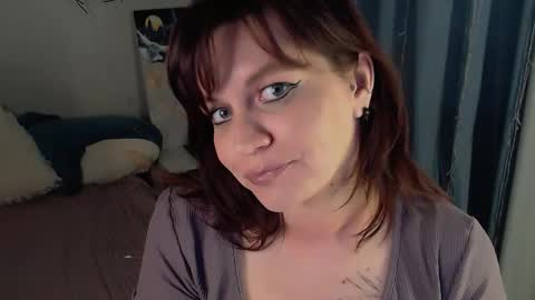 Snapshot of millapoolys chatting on 6, 3, 2026 Milla online show from 6, 3, 2026