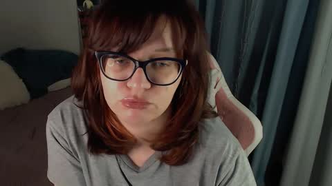 Snapshot of millapoolys chatting on 1, 4, 2026 Milla online show from 1, 4, 2026