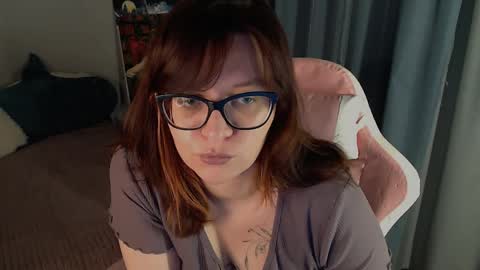 Snapshot of millapoolys chatting on 9, 4, 2026 Milla online show from 9, 4, 2026