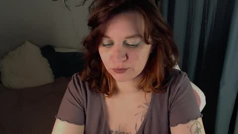 Snapshot of millapoolys chatting on 11, 4, 2026 Milla online show from 11, 4, 2026