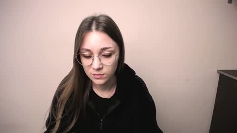 Snapshot of millasamsd chatting on 21, 11, 2025 Milla online show from 21, 11, 2025