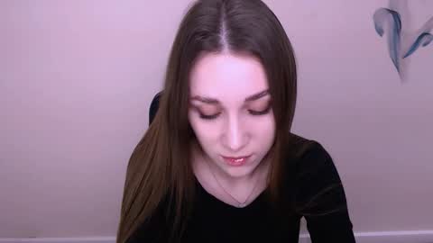 Snapshot of millasamsd chatting on 15, 12, 2025 Milla online show from 15, 12, 2025