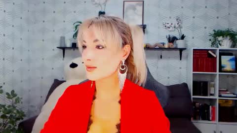 MillaXQueen online show from 26, 9, 2025