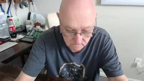 Snapshot of millenium0129 chatting on 15, 11, 2025 millenium0129 online show from 15, 11, 2025