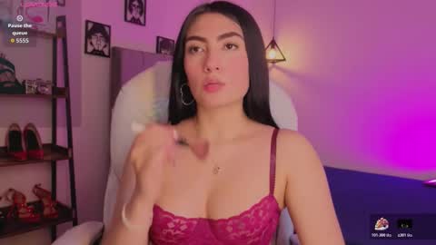 miller_vanessa_ online show from 18, 10, 2025