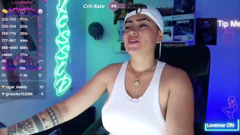 Im girl my name is Johana  online show from 7, 10, 2025