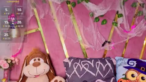 Snapshot of milleyjones_ chatting on 23, 10, 2025 milleyjones_ online show from 23, 10, 2025