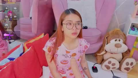 Snapshot of milleyjones_ chatting on 4, 12, 2025 milleyjones_ online show from 4, 12, 2025